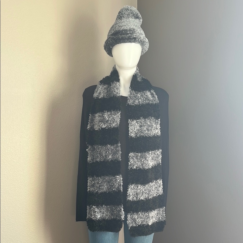 St. John’s Bay Black and Gray Striped Scarf and Hat Set